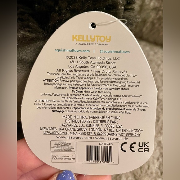 NWT ULTRA RARE Wallis Bigfoot with Sunglasses Squishmallow - 8 inches - Picture 8 of 8